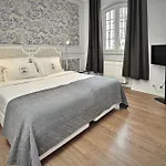 Lapa 82 Bed & Breakfast