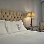 Bed & Breakfast Lapa 82
