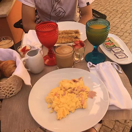 Bed & Breakfast Lapa 82 Lisbon