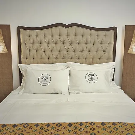 לינה וארוחת בוקר Lapa 82 3*