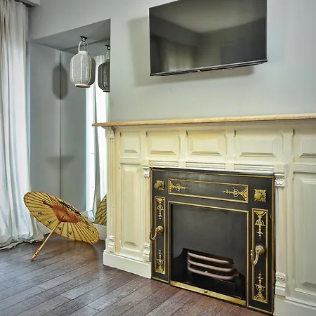 Lapa 82 ליסבון