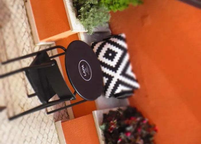 Lapa 82 Couette-café 3*